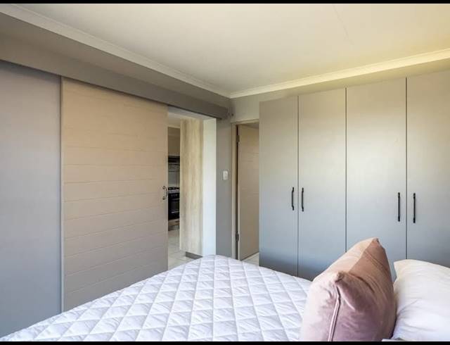 1 BEDROOM RETIREMENT UNIT FOR SALE IN MONTANA TUINE